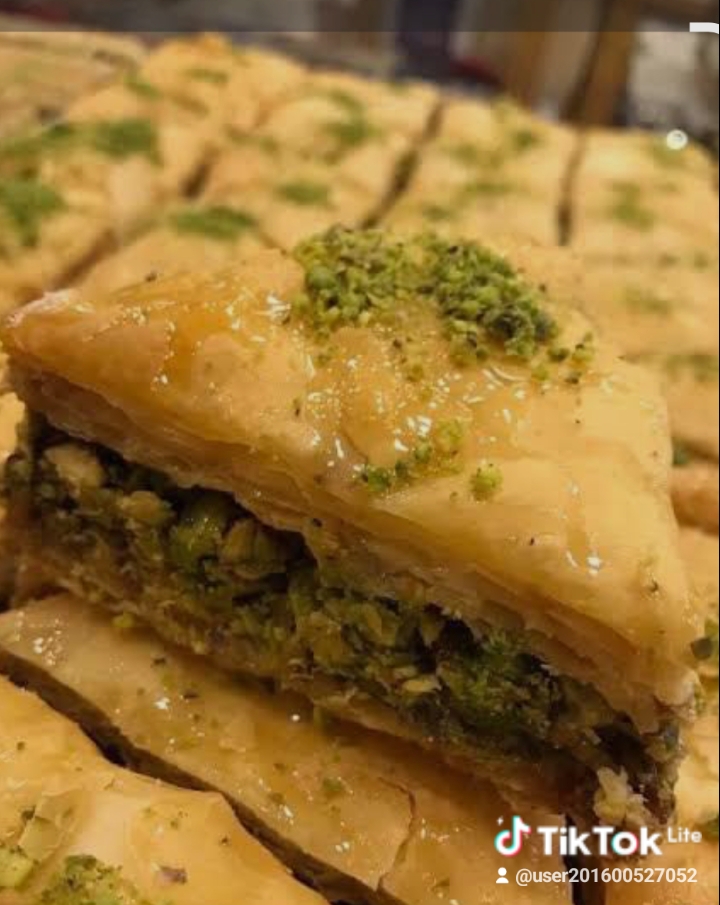 پاقڵاوە به گیز